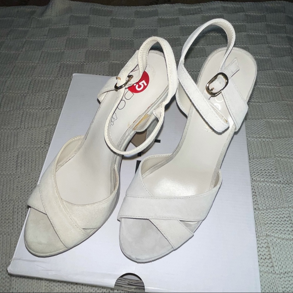 ALDO chunky platform heels (hilger)